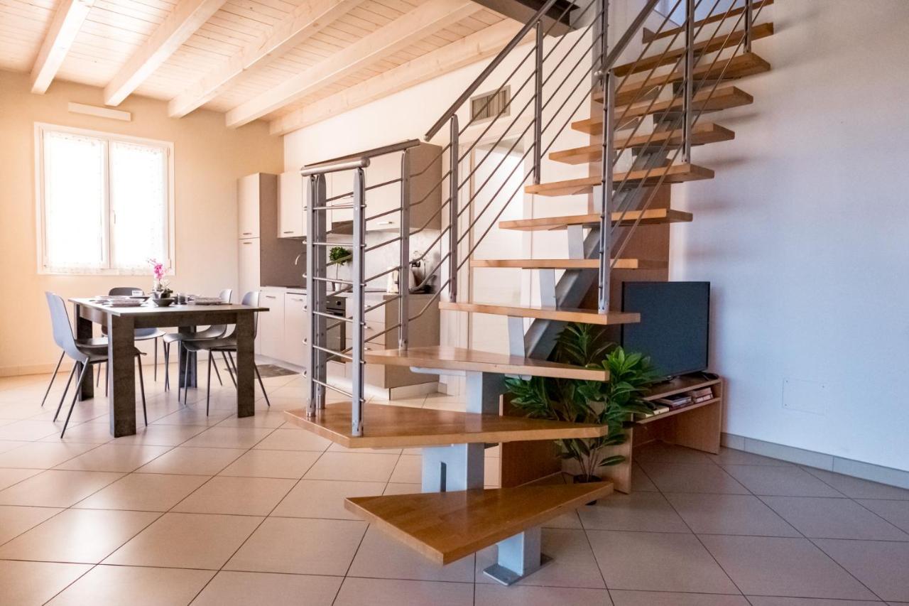 شقة Residenza Oleandro ديسينسانو ديل غاردا المظهر الخارجي الصورة