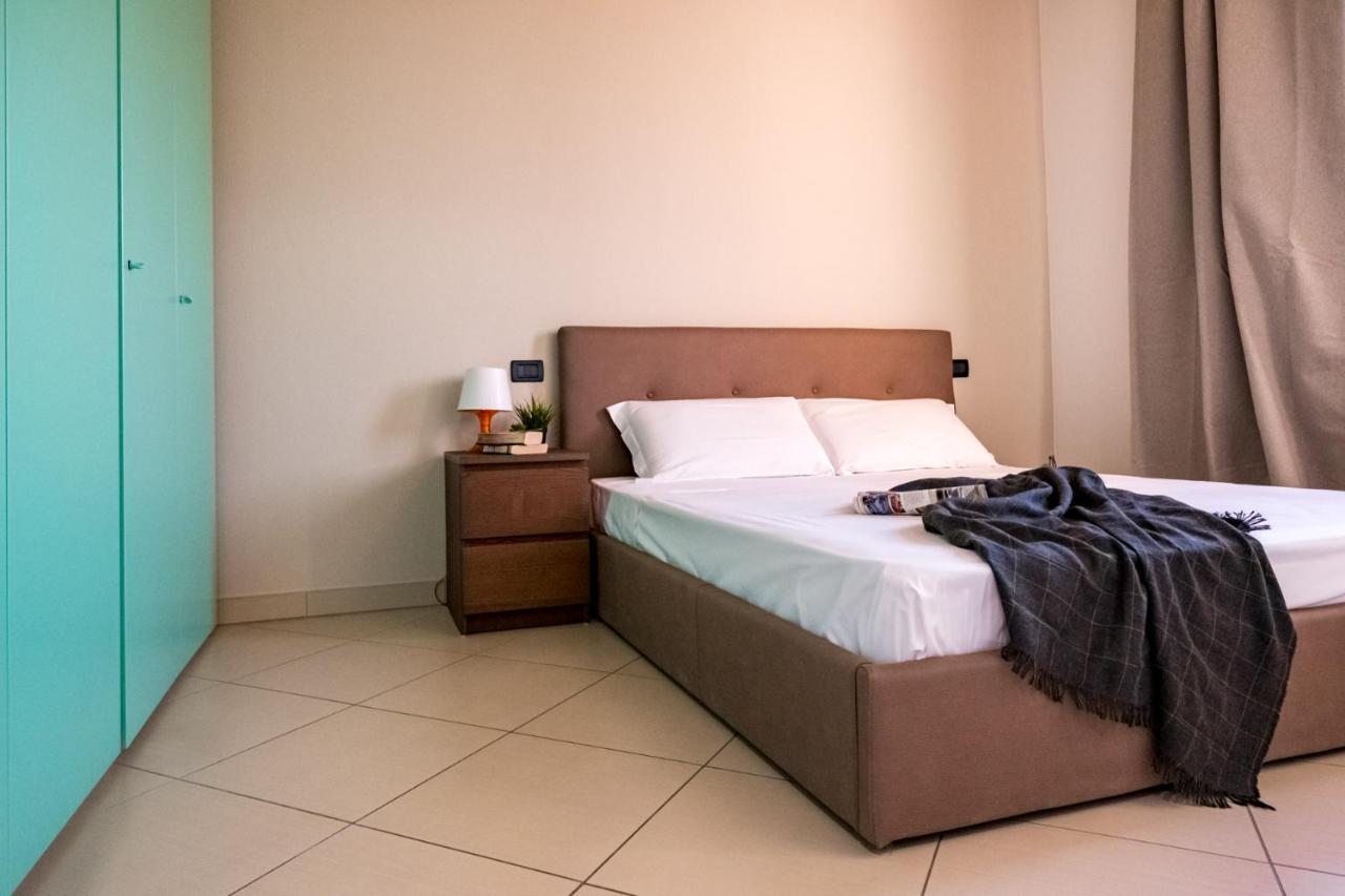 شقة Residenza Oleandro ديسينسانو ديل غاردا المظهر الخارجي الصورة